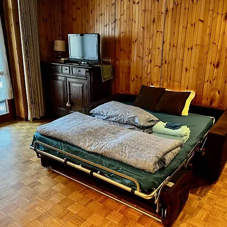 Italian Alps Gateway - Huge, Comfortable Place!